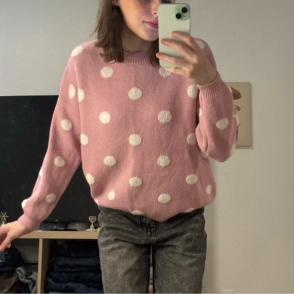 Chelsea & Theodore Medium Pink and White Polka Dot Sweater - Picture 3 of 7